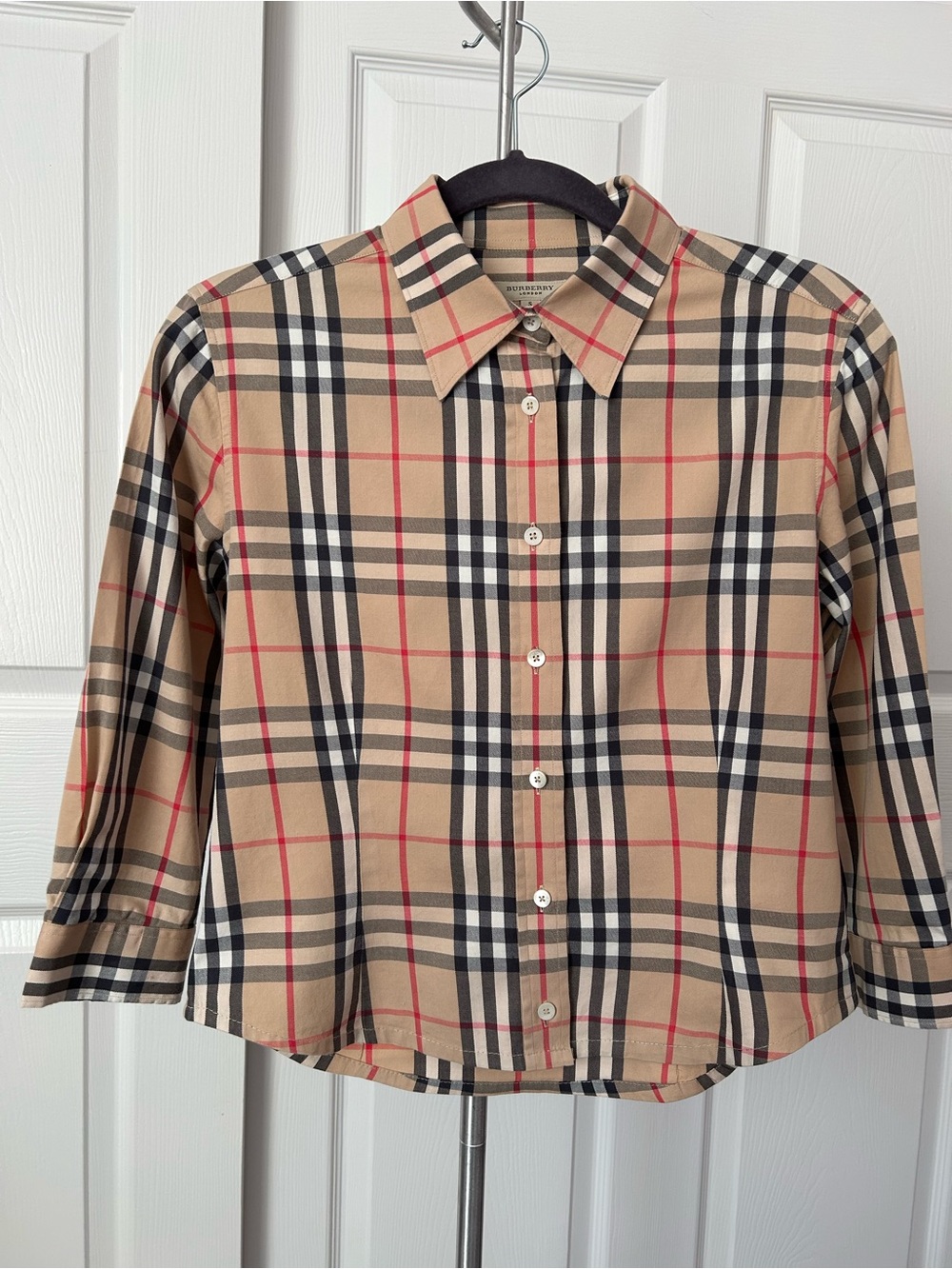 BURBERRY BUTTON DOWN TOP